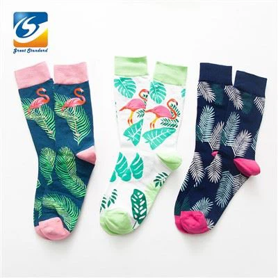 Fir Dearadh Colorful Stocaí Gúna Patrún Flamingo